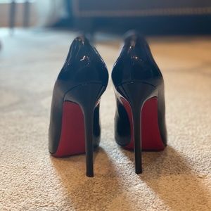 Christian Louboutin Black Pigalle Follies Size 40 / US 10